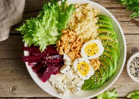 طريقة عمل سلطة الشمندر بالبرغل