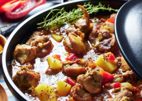 طريقة عمل ايدام الدجاج الهندي بالخضار