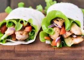 طريقة عمل ساندويشات فاهيتا الدجاج