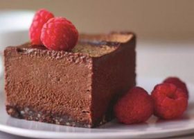 طريقة عمل تشيز كيك شوكولاتة مارس