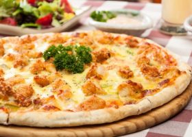 طريقة عمل بيتزا الرانش بالدجاج