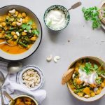 طريقة عمل البطاطس الحلوة بالكاري مع الكاجو والبازلاء