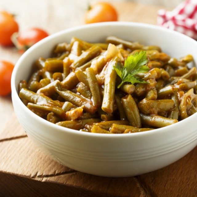 طريقة عمل فاصوليا خضراء بالزيت للنباتيين