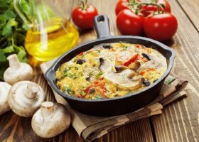 طريقة عمل أومليت بيض بالخضار دايت