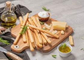 طريقة عمل باتون ساليه بالسمسم