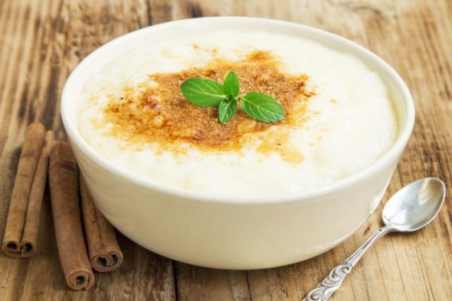 طريقة عمل مهلبية بالقرفة