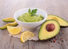 طريقة عمل متبل الأفوكادو للرجيم