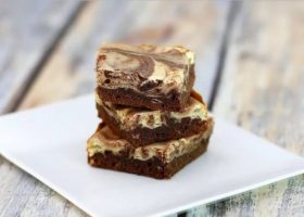 طريقة عمل براونيز بالجبن الكريمي