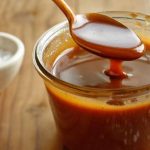 طريقة عمل صوص الكراميل بدون زبدة