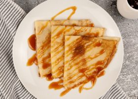 طريقة عمل كريب بصلصة الكراميل