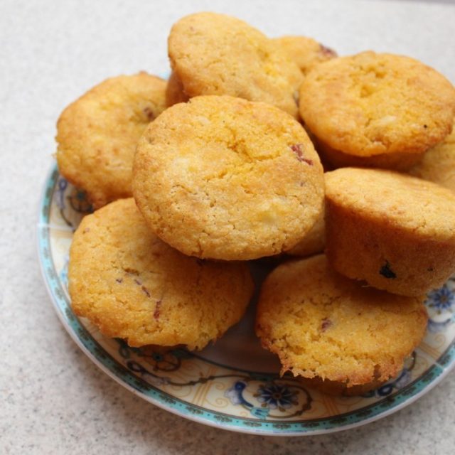 طريقة عمل كب كيك دقيق الذرة دايت