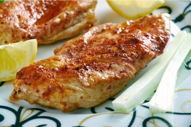 طريقة عمل دجاج مشوي بالتتبيلة الحارة