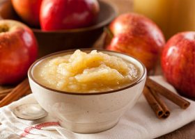 طريقة عمل صلصة التفاح المنزلية