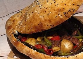 طريقة عمل فخارة اللحم التركية