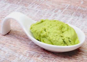 طريقة عمل صوص السوشي الأخضر