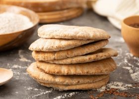 طريقة عمل عيش الشوفان بدون دقيق