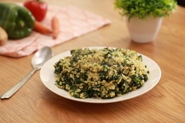 طريقة عمل سبانخ بالبرغل للرجيم