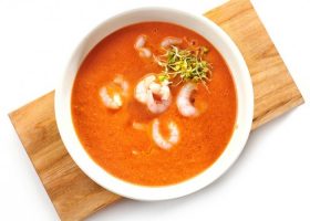 طريقة عمل شوربة روبيان حمراء