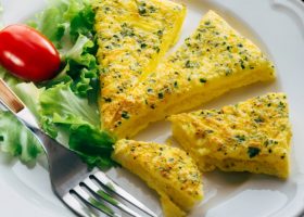 طريقة عمل طاجن أومليت في الفرن