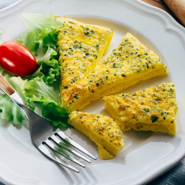 طريقة عمل طاجن أومليت في الفرن