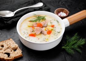 طريقة عمل شوربة السلمون دايت