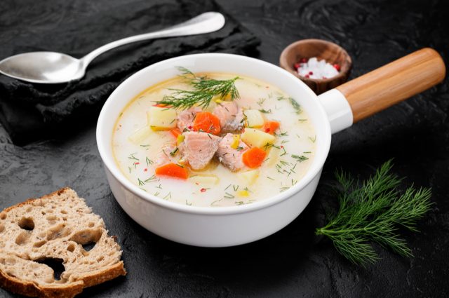 طريقة عمل شوربة السلمون دايت