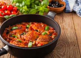 طريقة عمل صينية الدجاج بصلصة البيتزا