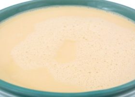 طريقة عمل شيرة البسبوسة بالحليب