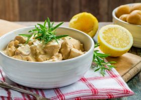 طريقة عمل دجاج بصوص الليمون للرجيم