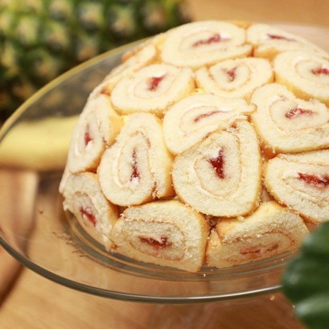 طريقة عمل سويسرول ترايفل