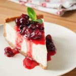 طريقة عمل تشيز كيك التوت بالزبادي