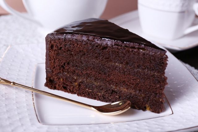 طريقة عمل كيكة الخلاط السريعة والسهلة