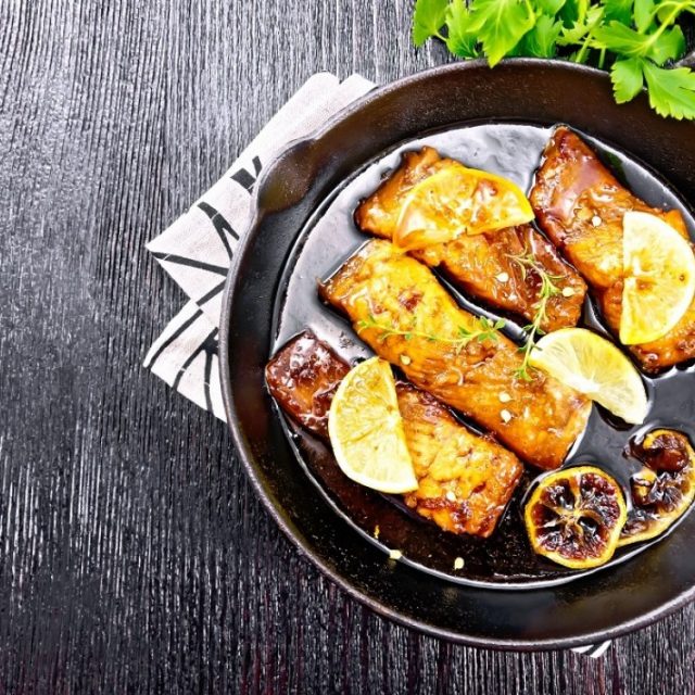 طريقة عمل سلمون بصوص البرتقال دايت