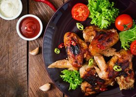 طريقة عمل تتبيلة أجنحة دجاج