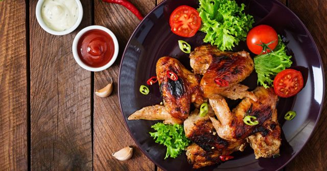 طريقة عمل تتبيلة أجنحة دجاج