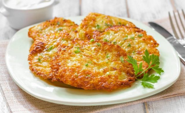 طريقة عمل بان كيك البطاطس بالجبن