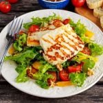 طريقة عمل حلوم مع صوص الطماطم والزعتر