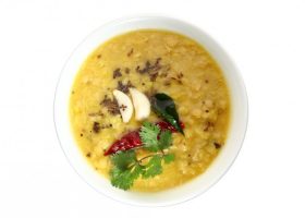 طريقة عمل شوربة العدس الحلبية