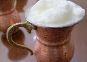 طريقة عمل لبن عيران بالمنزل