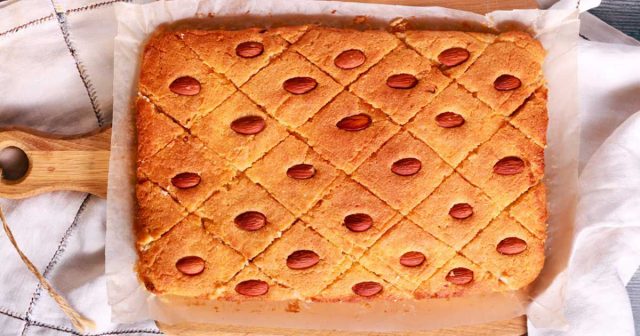 طريقة عمل البسبوسة بالزبادي واللبن