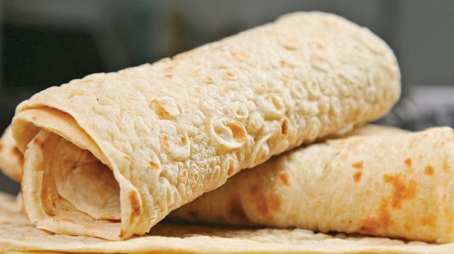 طريقة عمل فطائر الصاج بدون تخمير