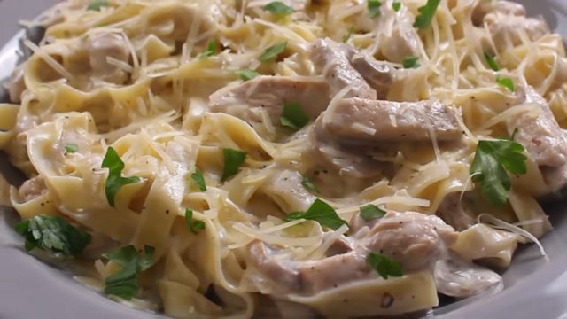 طريقة عمل فيتوتشيني ألفريدو