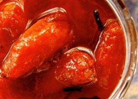 طريقة عمل مربى البلح الاحمر