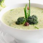 طريقة عمل شوربه بروكلي مع الكريمه