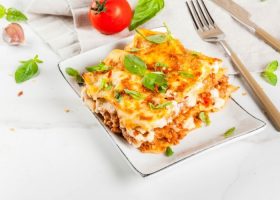 طريقة عمل باستا بالقشطة والبشاميل