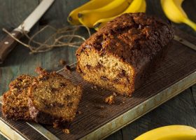 طريقة عمل خبز الموز لسحور رمضان