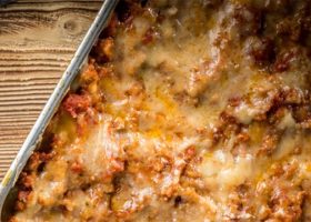 طريقة عمل لحم مفروم بالبطاطس