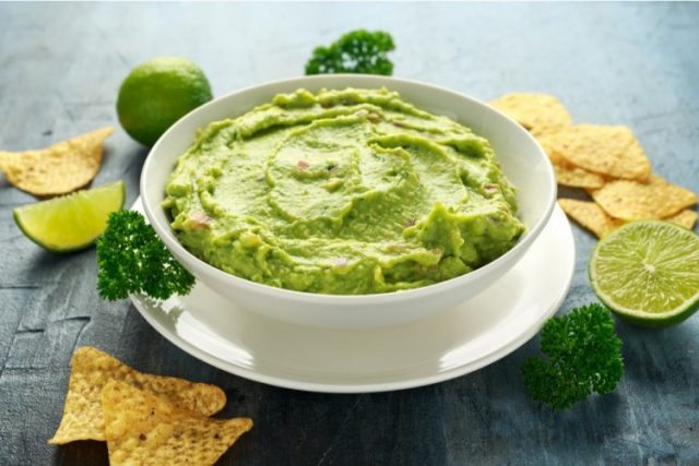 طريقة عمل متبل الافوكادو