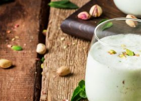 طريقة عمل ميلك شيك بستاشيو