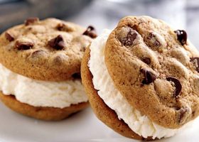 طريقة عمل ايس كريم البسكويت